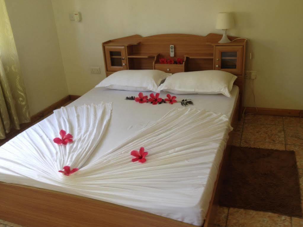 Marl Self Catering Villa Pointe La Rue Eksteriør billede